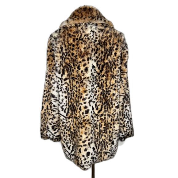 Forever 21 Animal Print Faux Fur Coat - Size M - Picture 3 of 9